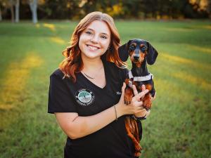 Alayna Alvers